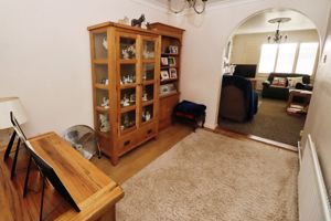 ELIZABETH WAY- click for photo gallery